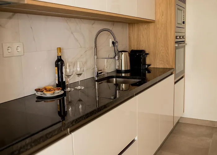 Ocean View - Amazing Sunset - Modern Style - Pool & 200m To