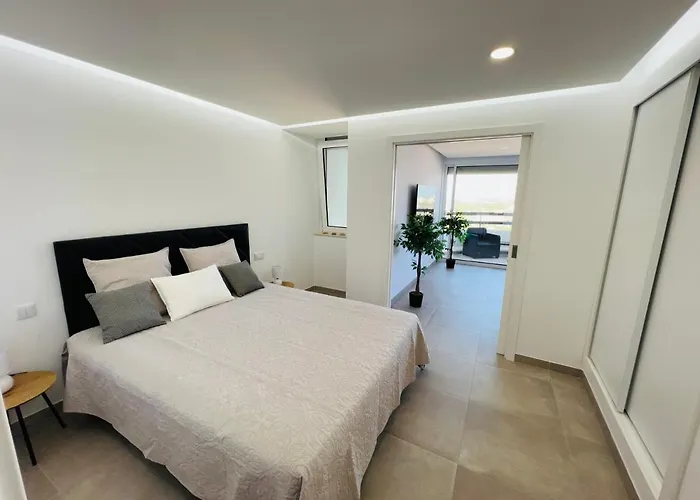 דירה Ocean View - Amazing Sunset - Modern Style - Pool & 200m To