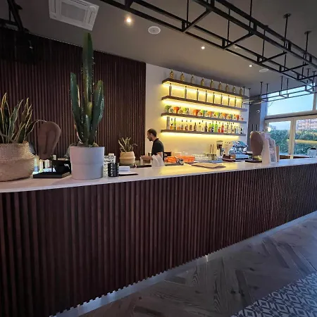 Ocean View - Amazing Sunset - Modern Style - Pool & 200m To 波尔蒂芒