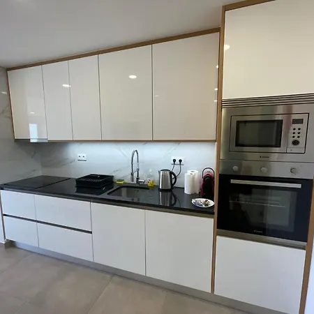 Ocean View - Amazing Sunset - Modern Style - Pool & 200m To *