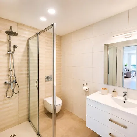 شقة Luxury Ocean View I Sunset Terrace I Pool I 200m To Dos Tres Castelos بورتيماو