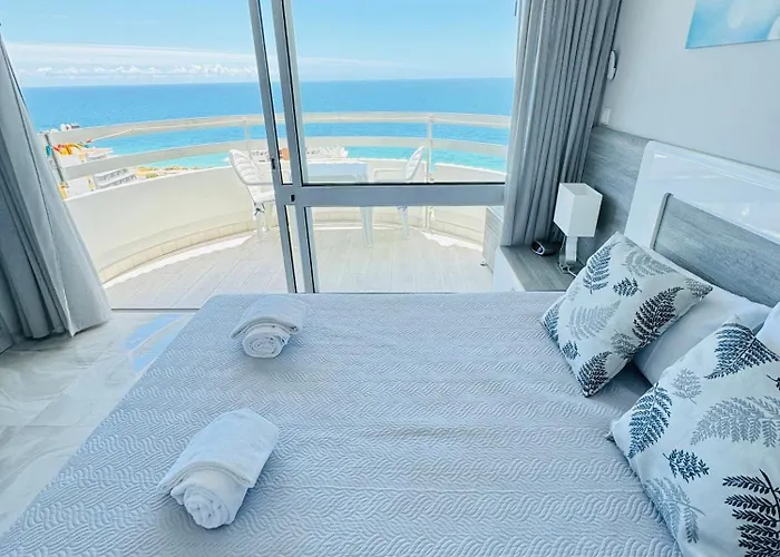 Apartament Ocean View - Amazing Sunset - Modern Style - Pool & 200m To